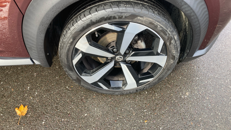 Nissan Juke 1.0 DiG-T 114 Tekna 5dr DCT Petrol Hatchback